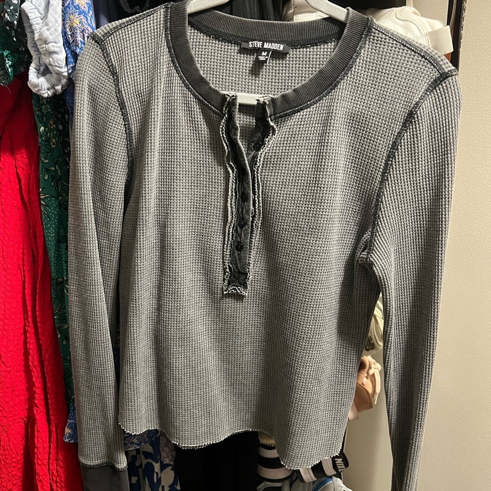 steve madden waffle knit sweater